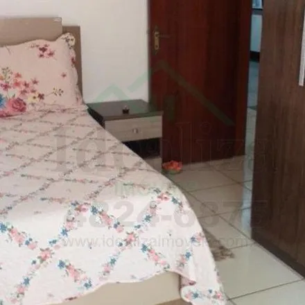 Buy this 2 bed apartment on Rua Giovanni Del Santo in Núcleo Colonial, Ribeirão Pires - SP