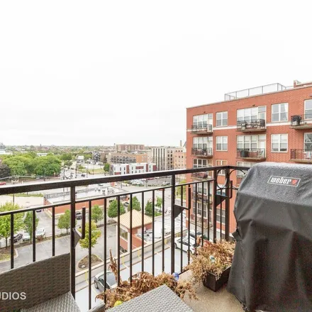Image 5 - Skytech Lofts, 6 South Laflin Street, Chicago, IL 60607, USA - Apartment for rent