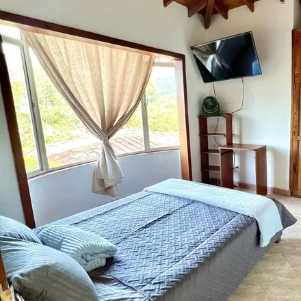 Rent this 4 bed house on Copacabana in Valle de Aburrá, Colombia