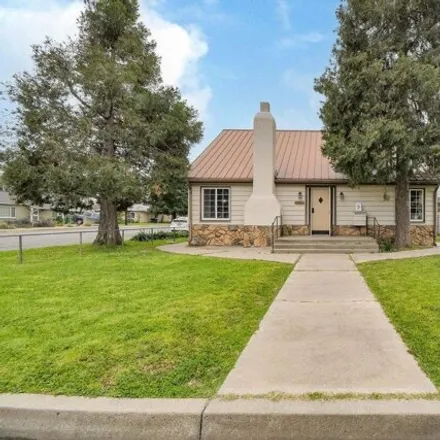 Buy this 4 bed house on 1020 Cedar Street in Gridley, Butte County