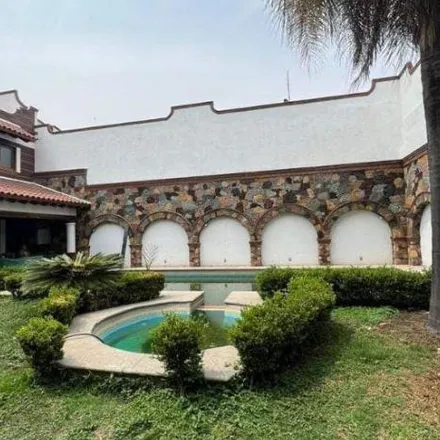 Rent this 1studio house on Calzada de los Estrada in 62290 Cuernavaca, MOR