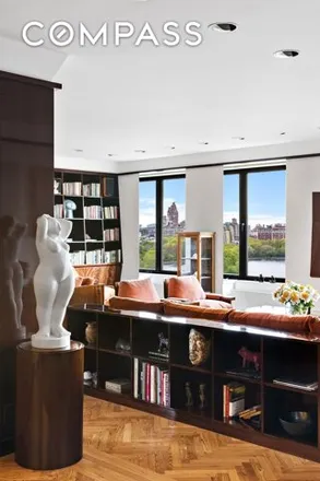 Image 6 - 2 East 93rd Street, New York, NY 10128, USA - Apartment for sale