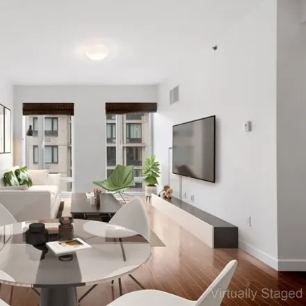 Buy this 3 bed condo on 1480 2nd Avenue in New York, NY 10075