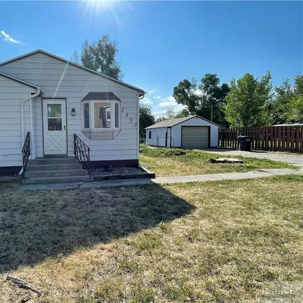 Image 2 - 2437 North 15th Road, Worden, Yellowstone County, MT 59088, USA - House for sale