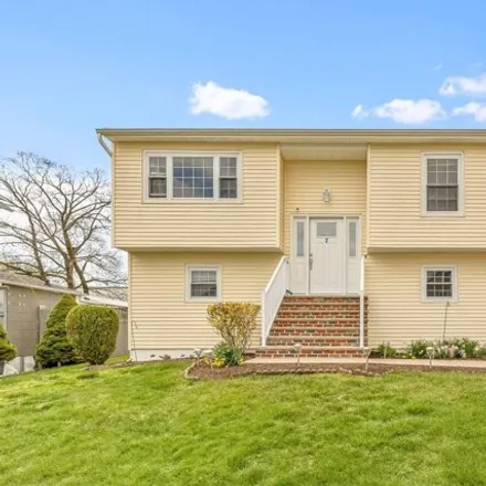 Buy this 4 bed house on 7 Walling Street in Tangletown, Sayreville