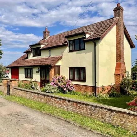 Buy this 3 bed house on Chapel Road in Mid Suffolk, IP23 7EU