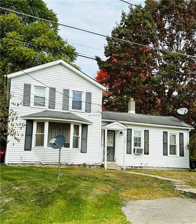 Buy this 3 bed house on 202 Summit Street in Jamestown, Mercer County
