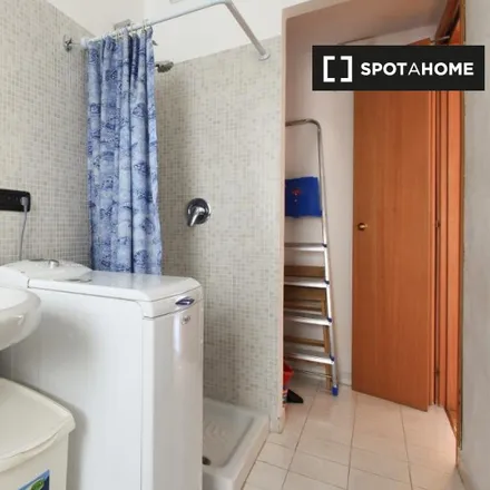 Image 13 - Viale Gian Galeazzo, 20136 Milan MI, Italy - Apartment for rent