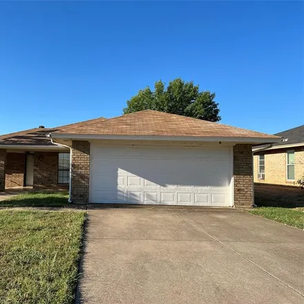 Rent this 3 bed house on 202 Almond Lane in Euless, TX 76039
