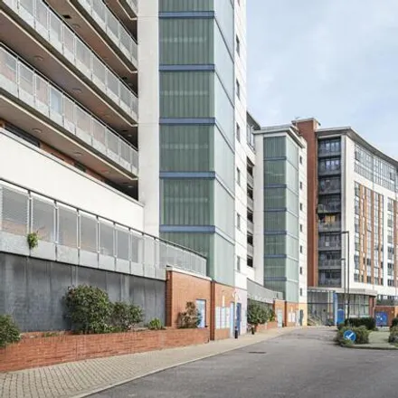 Image 2 - 1 Meath Crescent, London, E2 0QG, United Kingdom - Apartment for sale