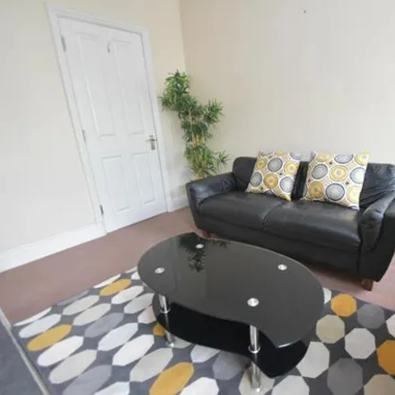 Image 3 - Malefant Street, Cardiff, CF24 4NH, United Kingdom - Apartment for rent