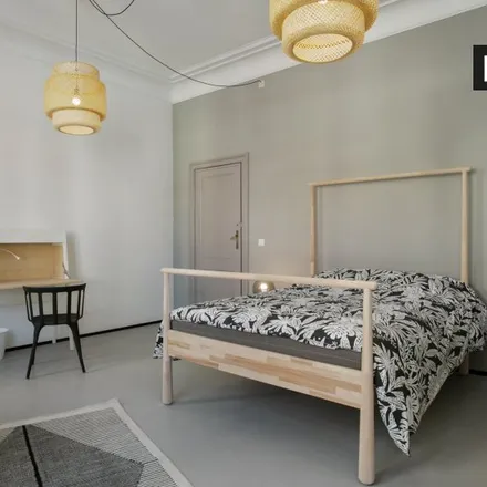 Rent this 8 bed room on Coffee Lacrosse in Boulevard Général Jacques - Generaal Jacqueslaan, 1050 Ixelles - Elsene