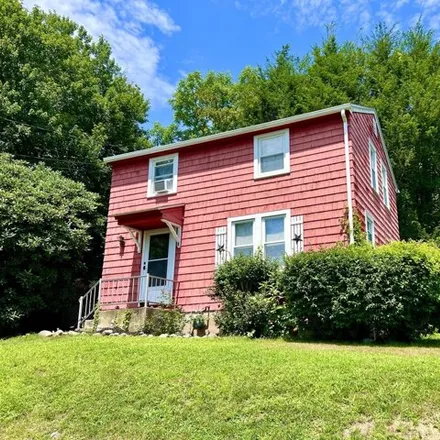 Buy this 2 bed house on 13 Hoadley Ter in Naugatuck, Connecticut
