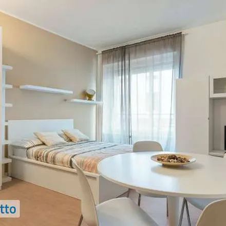 Image 4 - Via Luciano Manara, 29135 Milan MI, Italy - Apartment for rent