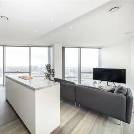 Image 1 - No.1 Upper Riverside, Cutter Lane, London, SE10 0XW, United Kingdom - Room for rent