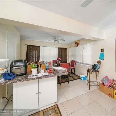Image 7 - 1509 West 10th Street, Riviera Beach, FL 33404, USA - House for sale