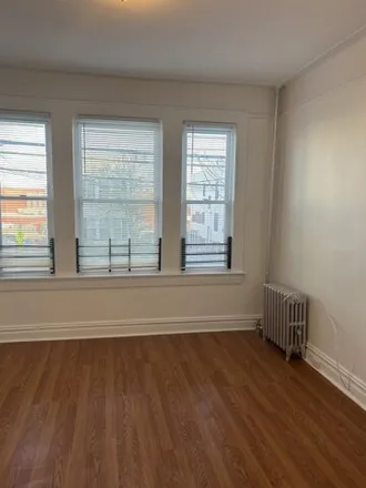Image 7 - 725 Garfield Avenue, Jersey City, NJ 07305, USA - Apartment for rent