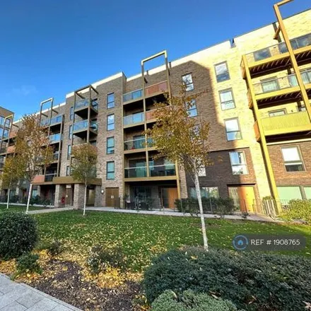 Rent this 2 bed apartment on Hendon Police College in Lismore Boulevard, London