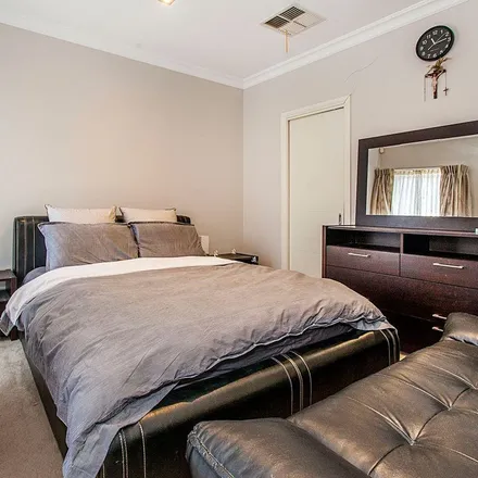 Rent this 3 bed townhouse on 3/11 York Street in Glen Waverley VIC 3150, Australia