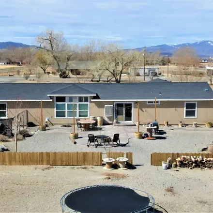 Image 3 - 990 Vonnie Lane, Fernley, NV 89408, USA - House for sale