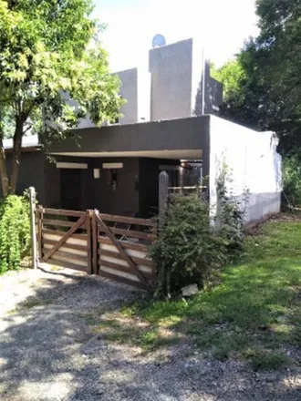 Buy this studio house on 9 de Julio in Departamento Colón, Unquillo
