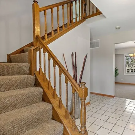 Image 5 - 1490 Colwyn Drive, Schaumburg, IL 60194, USA - House for sale