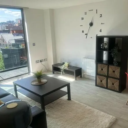 Image 3 - Riverside Apartments: Millau &amp; Clifton blocks, Kelham Island, Sheffield, S3 8SD, United Kingdom - Room for rent