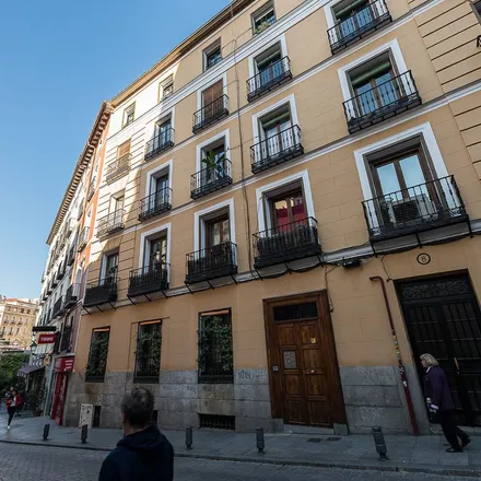 Image 7 - Calle de la Escalinata, 8, 28013 Madrid, Spain - Apartment for rent