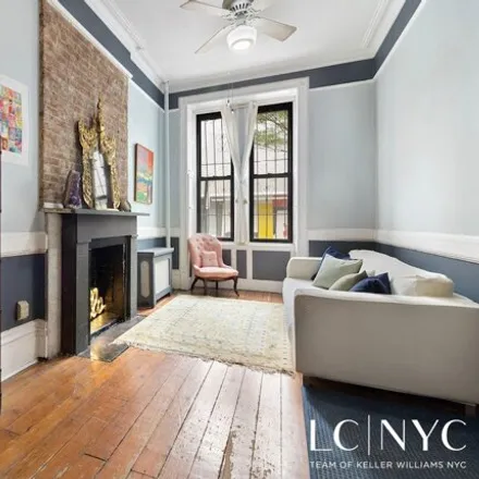 Image 1 - 434 West 49th Street, New York, NY 10019, USA - Apartment for sale