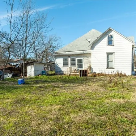 Image 7 - 848 East Limestone Street, Mart, McLennan County, TX 76664, USA - House for sale