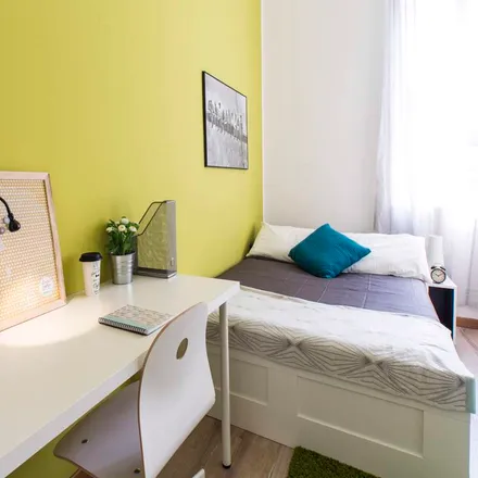Rent this 7 bed room on Amarcord in Via Antonio Stradivari, 20131 Milan MI