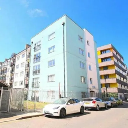 Image 2 - Bill Faust House, Tarling Street, St. George in the East, London, E1 0AD, United Kingdom - Apartment for sale