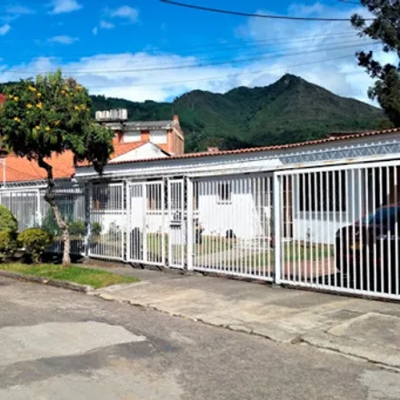 Buy this 4 bed house on Carrera 7B in Usaquén, 110111 Bogota