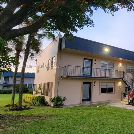 Buy this 2 bed condo on 5851 Linton Boulevard in Kings Point, Palm Beach County