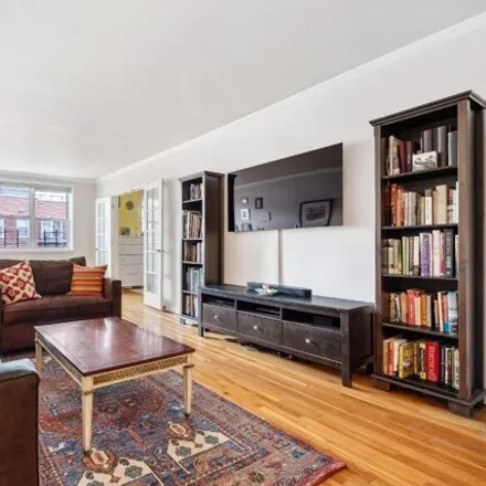 Image 2 - Forest Hills Audiology, 110-11 72nd Avenue, New York, NY 11375, USA - Apartment for sale