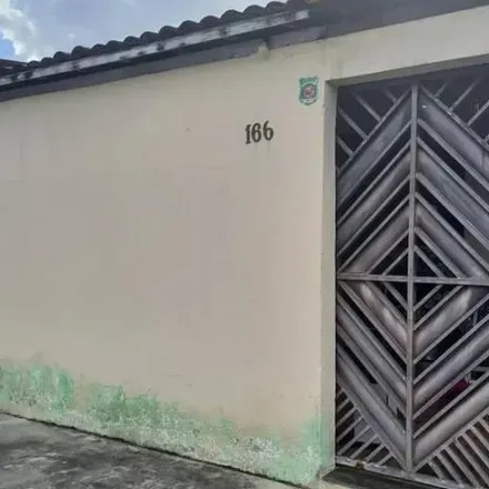 Buy this 2 bed house on Rua D in Assis Chateaubriand, Aracaju - SE