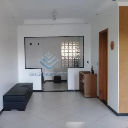 Buy this 3 bed apartment on Rua André Mendes in Jardim da Saúde, São Paulo - SP