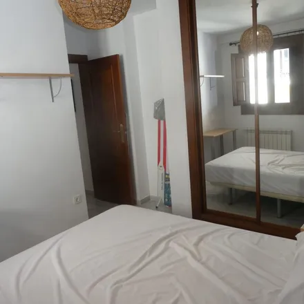 Rent this 2 bed apartment on Calle Cuenca in 18001 Granada, Spain