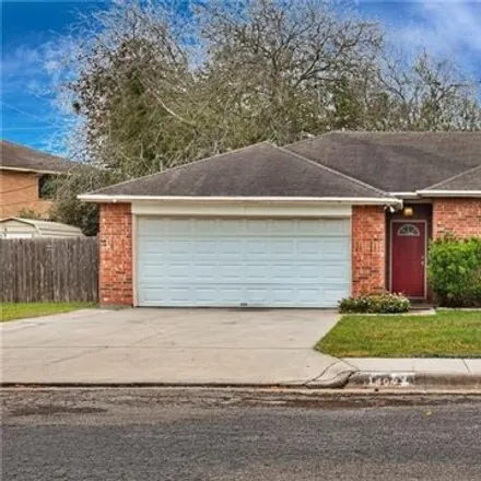 Buy this 3 bed house on Skidmore Fire Department in East Toledo Street, Beeville