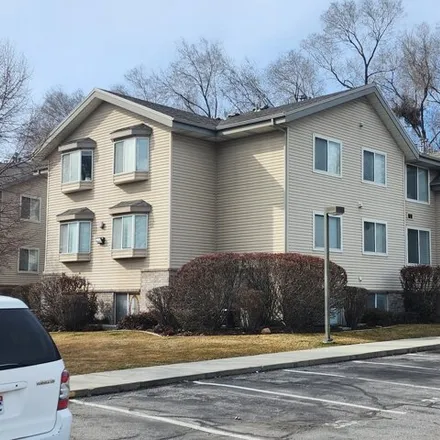 Buy this 3 bed condo on 1554 West Grandview Lane in Provo, UT 84604