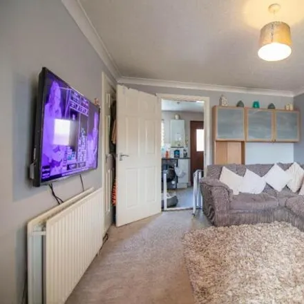 Image 3 - Harbury Place, Glasgow, G14 - House for sale