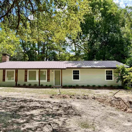 Buy this 3 bed house on 610 Temple Street in Woodville, Tyler County