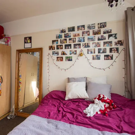 Image 3 - 23 Clematis Street, London, W12 0QG, United Kingdom - Room for rent