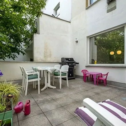 Rent this 5 bed apartment on Florastraße 4 in 40217 Dusseldorf, Germany