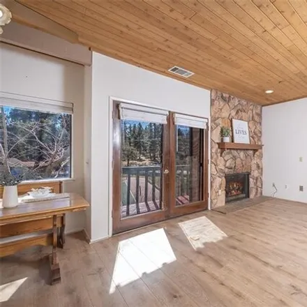 Image 9 - Widgeon Landing, Big Bear Lake, CA 92333, USA - Condo for sale