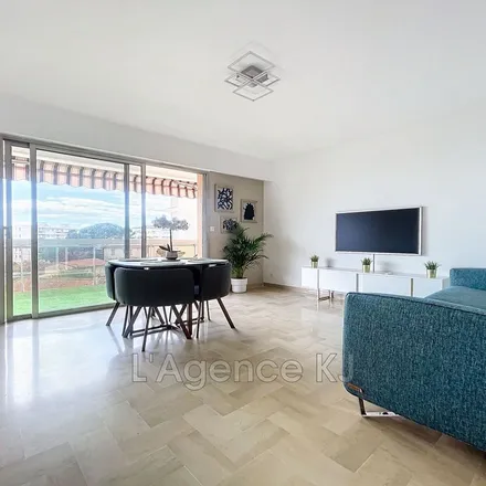 Image 4 - 20 Avenue Docteur Fabre, 06160 Antibes, France - Apartment for rent