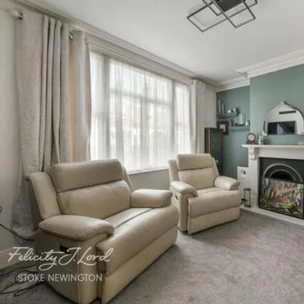 Buy this 4 bed townhouse on The Wheatsheaf in 6 Windus Road, Upper Clapton