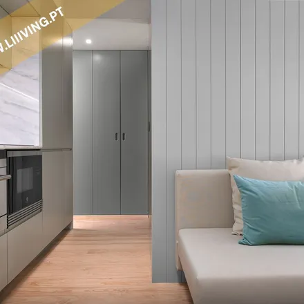 Rent this 4 bed apartment on Foot Locker in Rua de Santa Catarina 377, 4000-054 Porto