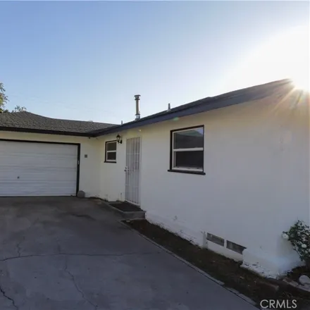 Image 4 - 166 49th Street, San Bernardino, CA 92404, USA - House for sale