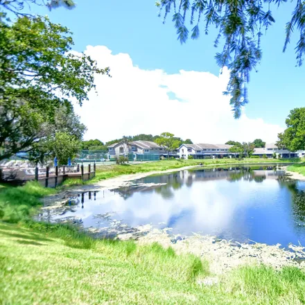 Image 4 - 1921 Discovery Circle East, Crystal Lake, Deerfield Beach, FL 33442, USA - Townhouse for sale